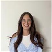 Laureata in Decorazione Artistica offre lezioni di storia dell'arte e disegno, adattandole alle esigenze di ognuno!