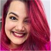 Con más de 12 años de experiencia como Diseñadora Gráfica, es muy gratificante poder enseñar a otros lo que conlleva este arte.