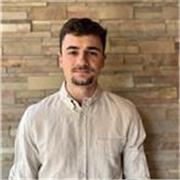 studiante del Grado de Historia en la UAH, con nivel C1 (Advanced) de Inglés. Busco dar clase a alumnos de cualquier edad hasta 2º de bachillerato