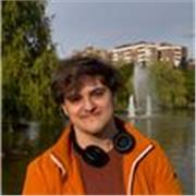 Soy una persona muy social y extrovertida con experiencia trabajando con niños, adolescentes, y adolescentes discapacitados.
