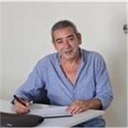 Professeur de français expérimenté donne des cours en ligne pour élèves du primaire au collège. La réussite scolaire commence ici
