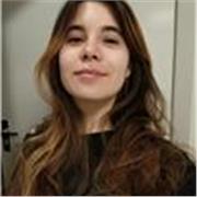 Tutora de inglés con un título C1. He vivido en Países Bajos durante tres años mientras hacía la carrera en inglés. 