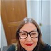 Se dictan clases de principios de Economía, para introducir al estudiante en Micro y Macroeconomia de una forma sencilla