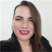 maestro de apoyo escolar con enfoque en español