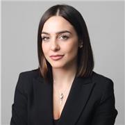 Laureanda in Giurisprudenza e praticante avvocato offre lezioni di diritto di diverse branche