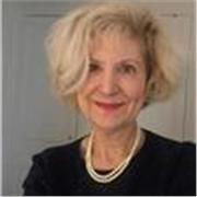 Ancienne journaliste vous aide à gagner de l'assurance en anglais.