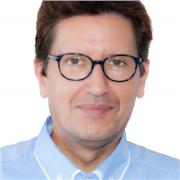Ingénieur pédagogique et enseignant universitaire avec 16 ans d'expérience offre des cours particuliers
