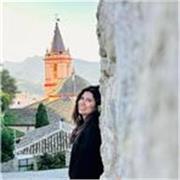 I´m a native Spanish speaker who enjoys helping others learn. My lessons are for students of all levels and backgrounds.