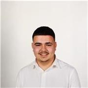 Soy un estudiante de grado, acabo de finalizar bachillerato y estoy dispuesto a dar clases del ámbito de ciencias