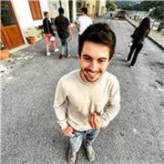 Offro lezioni di basso per chiunque voglia iniziare, approfondire o perfezionare il proprio modo di suonare! Non serve essere professionisti ma solo aver voglia di imparare!