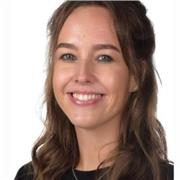 Experienced primary school teacher from the UK teaching Phonics (reading/ writing) and English for non- native speakers