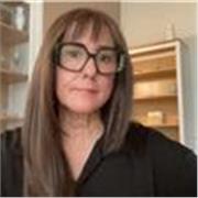 
Experienced international education leader and skilled online Biology teacher