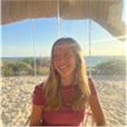 Titulada en Bachillerato, cursando doble grado en ICAI ( GITI(industriales) + ADE)