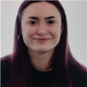 Profesora de inglés apta para primaria, clases de inglés enfocadas en la expresión oral y al mismo tiempo apoyo escolar.