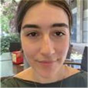 profesora de biología con 1 año de experiencia ubicada en Madrid 