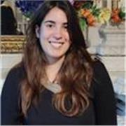 Profesora titulada en musicología ofrece clases de historia de la música, lenguaje musical e iniciación a la música.
