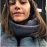 Inglese per ragazzi e adulti, da remoto. Laureata in neuroscienze con certificazione di inglese IELTS livello C1.