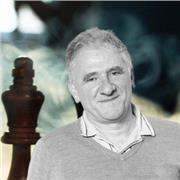Professeur diplômé de la FFE et candidat maître donne cours d'échecs tous niveaux
