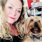 30 years experience in English , primary and EYFS education .