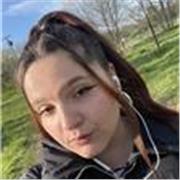 Estudiante de auxiliar de veterinaria con bachilletaro y selectividad. 