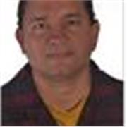 Profesor de sociología y psicología social para estudiantes de bachillerato o universidad 