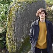 Estudiante de física. Clases de matemáticas, física y química a alumnos de ESO, bachillerato y primaria