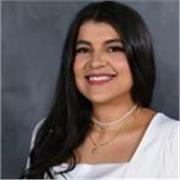 Maestra de artes ilustradora y Arquitecta