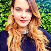 Professoressa di Matematica e fisica impartisce ripetizioni. Massima Serietà