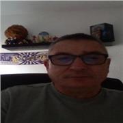 Profesor titulado en Informática, con más 20 años de experiencia en el sector.