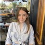 Je suis étudiante en école d’ingénieur en génie de l’eau et génie civil. Avant cela j’ai effectué 2 années en classe préparatoire, spécialités physique et chimie, à Paris. 
Grâce à mon expérience je serai ravie de vous aider et de vous apporter mes connai