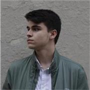 Soy un estudiante de biotecnología dispuesto a dar clases de todas las ciencias relacionadas con mis estudios (matemáticas, física y química, biología)