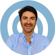 Ingeniero en administración especializado en marketing con más de 10 años de experiencia. Especialista en automatización con IA.