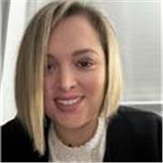 Profesor de inglés apto para todas las edades y niveles así como profesor de refuerzo de primaria de todas las asignaturas. 