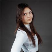 Puedo dar clases a todos los niveles ya que yo ayudaba a mi hermana en primaria en todo lo que necesitara.