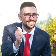 Sono un grande appassionato di Storia e geografia. Studio presso la Facoltà di Storia all'Università degli studi di Milano