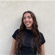 Profesora para cualquier curso, de lengua castellana y de inglés, con media de 9 alto en ambas asignaturas en bachillerato. 