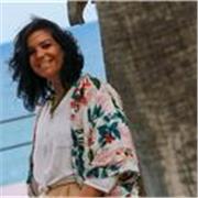 Maestra de primaria con formación en pedagogías activas.  Clases de refuerzo adaptadas a cada alumno.
