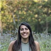 Native Italian tutor helping students learn the language through conversation, culture, and confidence-building.