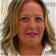 Profesora con más de 25 años de experiencia