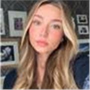 Profesora particular con 5 años de experiencia enseñando a alumnos de Primaria, ESO y Bachillerato en diferentes materias