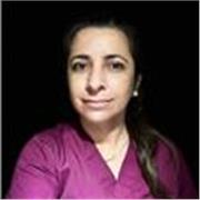 Licenciada en Enfermería, Experto en Salud Mental y Psiquiatría. Ex docente de Cruz Roja. CTI neonatal, CTI adulto, Emergencia