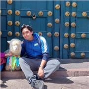 Profesor de educación física,  con experiencia como entrenador personal ,natacion entre otros deportes