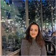 Offro lezioni di inglese per ragazzi o adulti alla prima esperienza. Certificato livello C1 (CAE Cambridge School of English). 