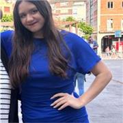 Soy una chica de 16 años, responsable, puntual y con ganas de ayudar a los niños. Busco empleo para el verano o a tiempo parcial.