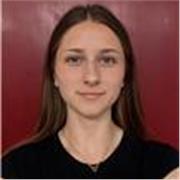 Soy una persona muy extrovertida, amable y divertida, con muchas ganas de ayudar y enseñar.