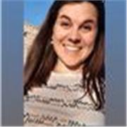 Laureanda in biologia, livello B2 di inglese, cerca ragazzi delle superiori o delle medie a cui serve una mano a studiare o a fare i compiti