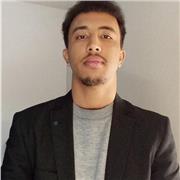 Je suis étudiant voulant partager ses savoirs acquis durant son parcours à des individus qui veulent apprendre.