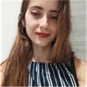 Laureata in Matematica (triennale e magistrale) impartisce lezioni di matematica e/o inglese