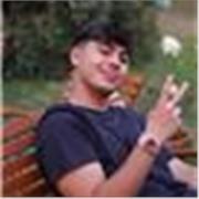 Ciao! Sono Lorenzo, (universitario)
zona di Torino.
Lavoro con ragazzi delle elementari/medie, uso pazienza e spiegazioni semplici