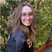 Offro ripetizioni di italiano, storia e filosofia per ragazzi/e delle medie e superiori! Sono una studentessa di psicologia che vive a Monza
